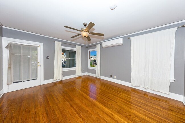 Foto del edificio - Charming 1920's Mediterranean