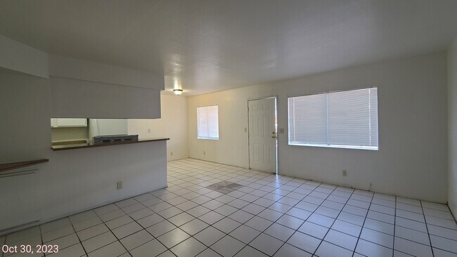 Foto del edificio - 4961 Apollostar Ct