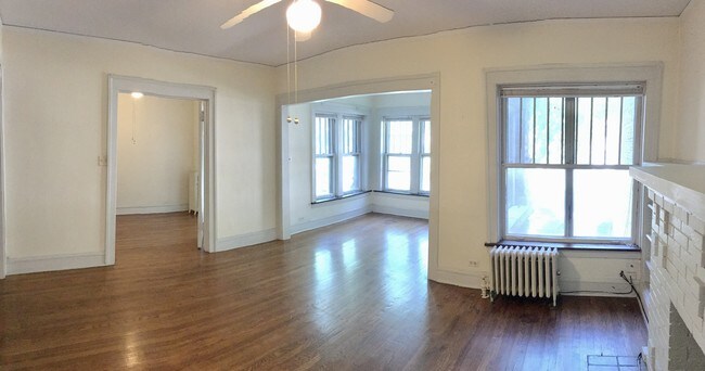 Foto del edificio - 5752 N Winthrop Ave