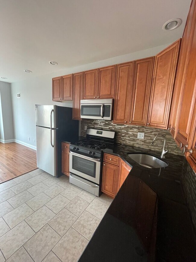 Photo - 2510 Federal St Apartment