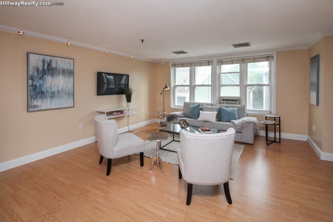 Foto del edificio - 161 West 6th St. Unit C