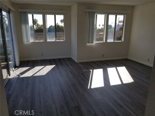 Building Photo - 2623 S El Camino Real