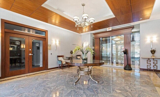 Foto del edificio - 11760 Sunrise Valley Dr
