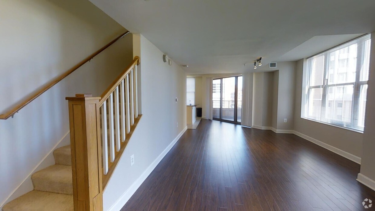 Photo - Spinnaker Bay at Harbor East Apartments