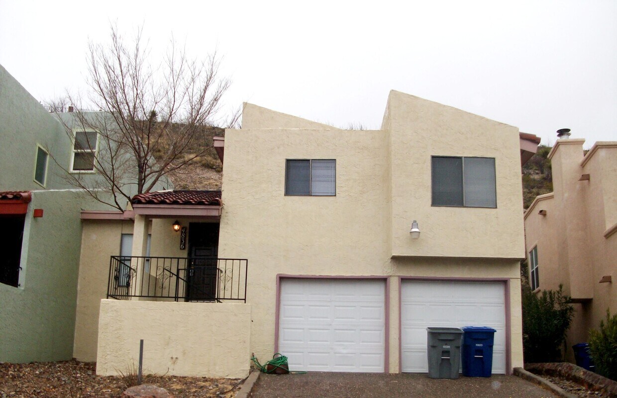 4836 Excalibur Dr, El Paso, TX 79902 House for Rent in El Paso, TX