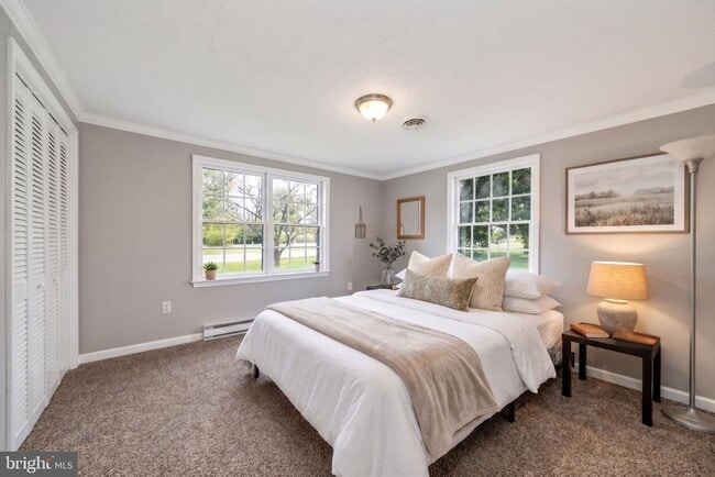 Building Photo - 1545 Tuscawilla Dr