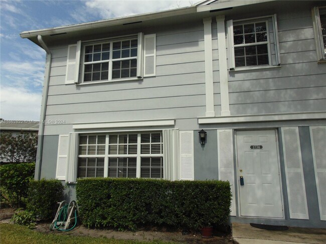 Building Photo - 1774 SW 81st Ter