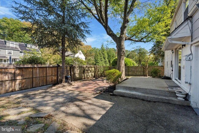 Foto del edificio - 433 Haverford Rd