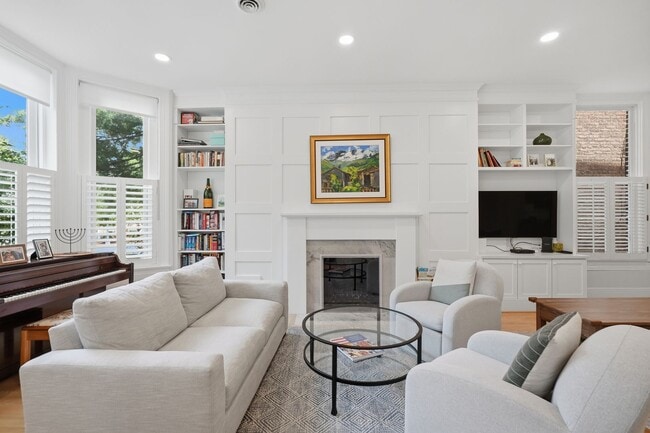 Photo - Capitol Hill Victorian Home | 3 Bed | 2.5 Bath | 2,700 Sf | Patio & Screened-In Porch | 2 Surface...