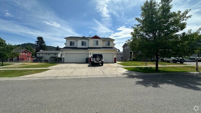 Building Photo - 1374 Kaleigh Ct