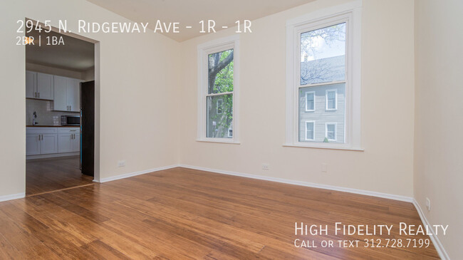 Building Photo - 2945 N Ridgeway Ave