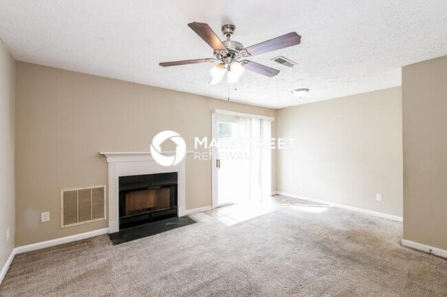 Building Photo - 2 Bedroom Pet-Friendly Home in Conyers, GA...