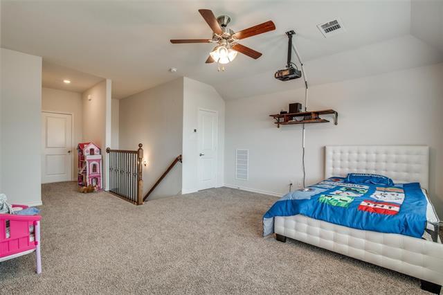 Building Photo - 2724 Pease Dr