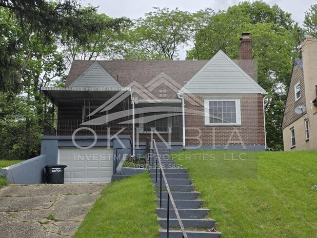 Photo - 2815 Oxford Ave House