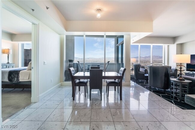 Foto del edificio - 2700 S Las Vegas Blvd