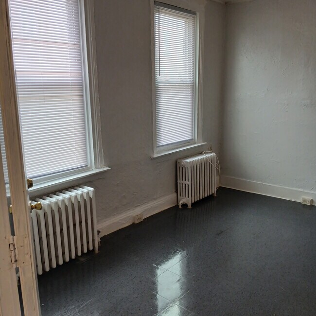 Foto del edificio - 1013 W Ontario St