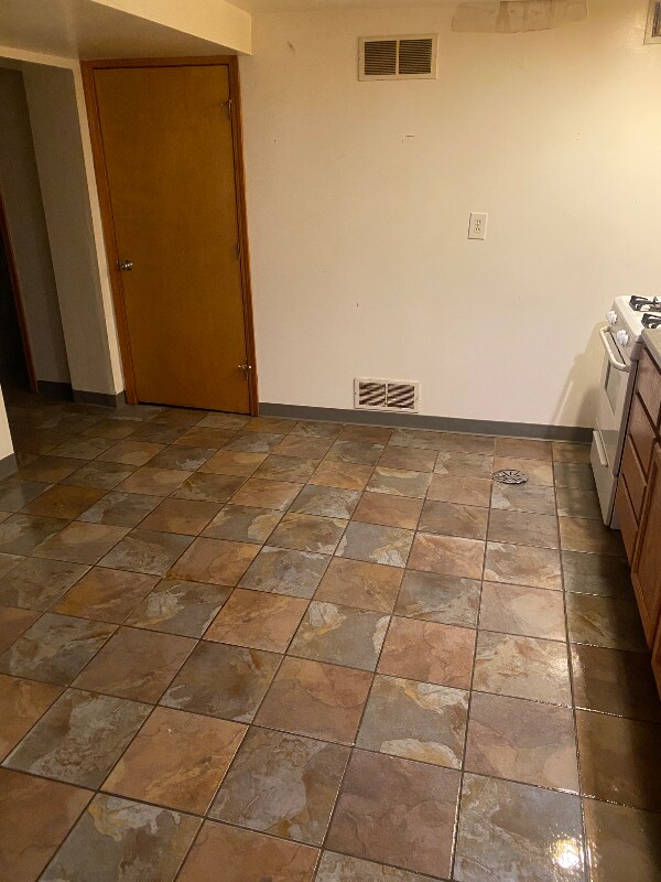 Foto del edificio - 2103 E Harvard Ave