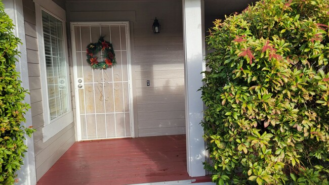 Foto del edificio - Beautiful 3 bdrm home in a great Lacey loc...