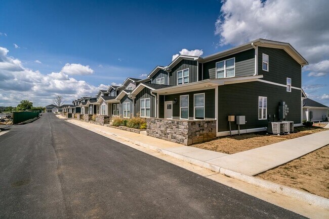 Foto del edificio - 1520 Crownpoint Dr