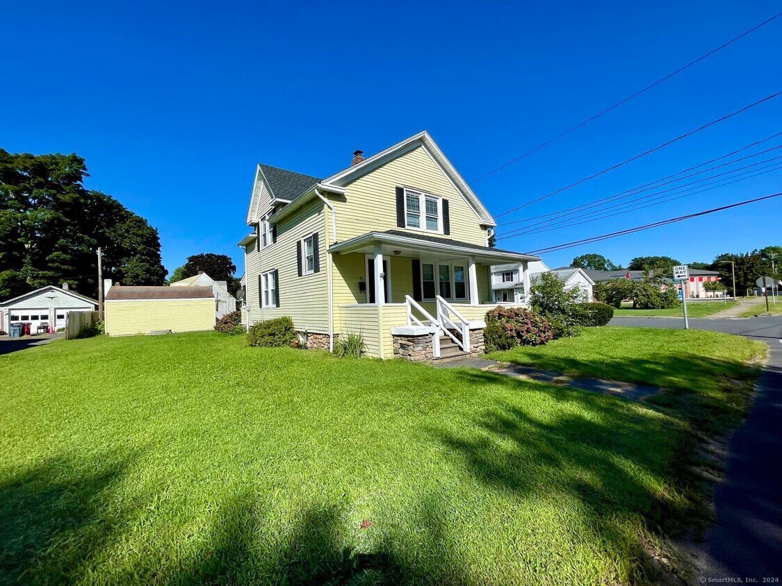 Primary Photo - 41 Evansville Ave