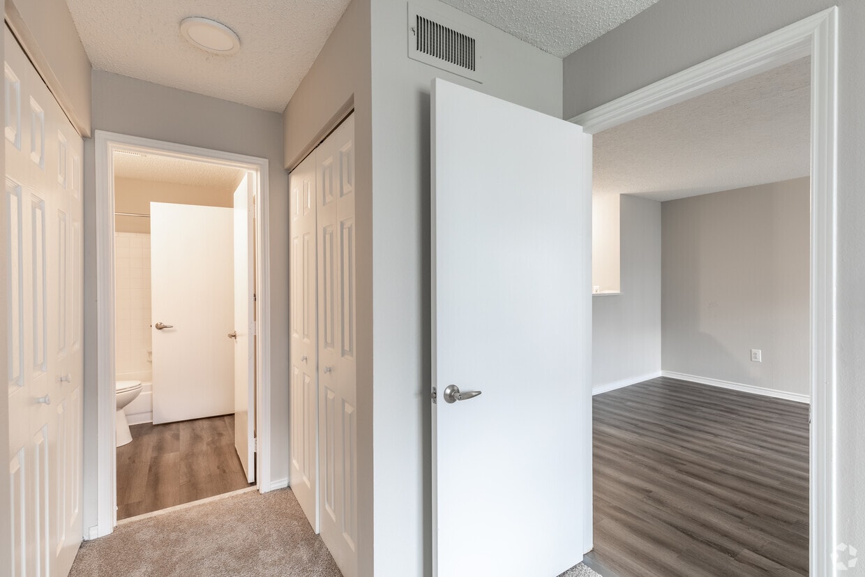 The Parc at Glenbrook - Stamford, CT, 06902 | Apartments.com The Parc at Glenbrook - Stamford, CT, 06902 | Apartments.com