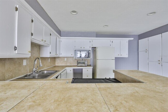 Foto del edificio - 1045 Apollo Beach Blvd
