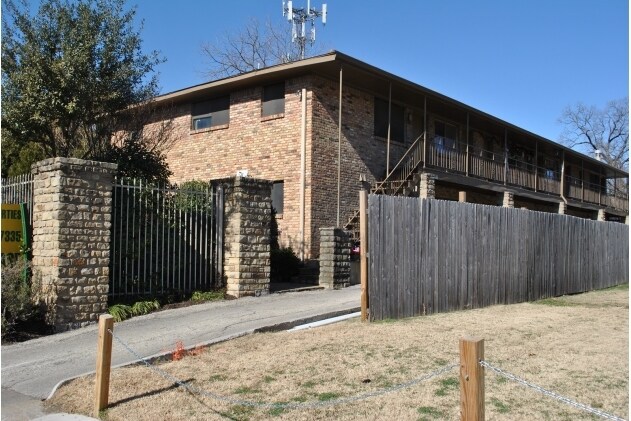 Foto principal - 5217 Bryan St