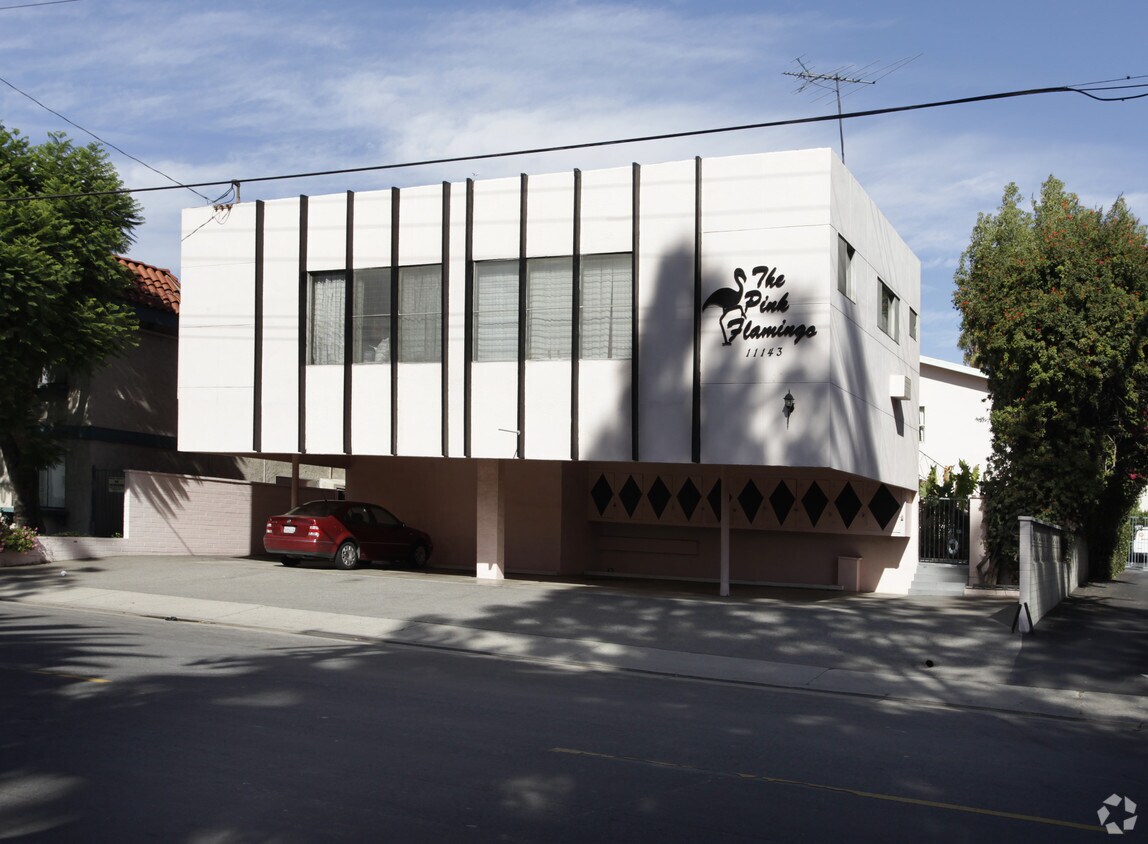 Primary Photo - 11143 Aqua Vista St
