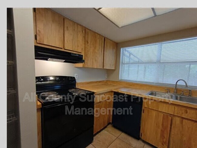 Foto del edificio - 646 16th St