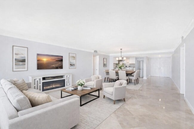 Building Photo - 400 S Beach Rd