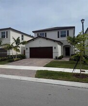 Building Photo - 2584 SE 25th Ct
