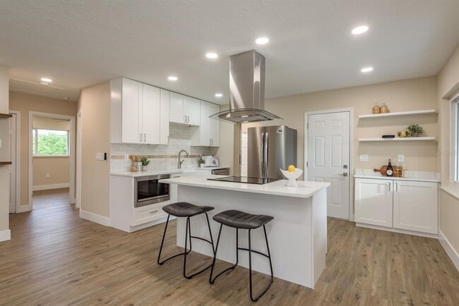 Foto del edificio - 2480 Del Rio Way