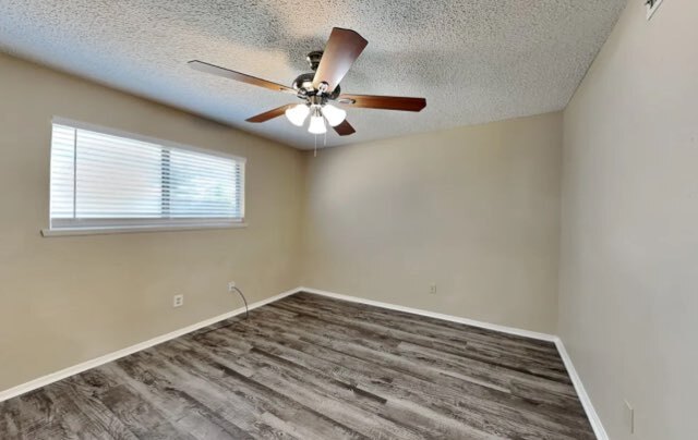 Building Photo - 7971 Southbrook Cir