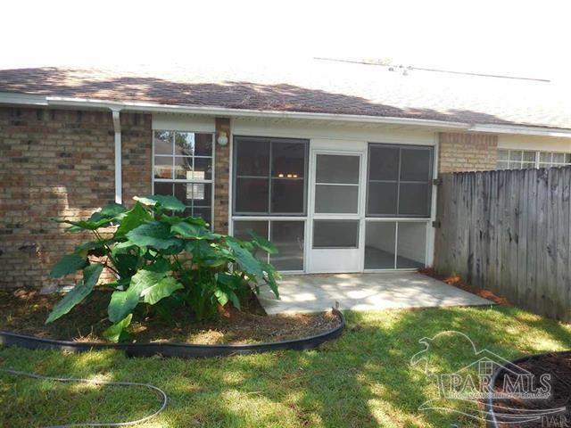 Foto del edificio - 6879 Kapok Dr