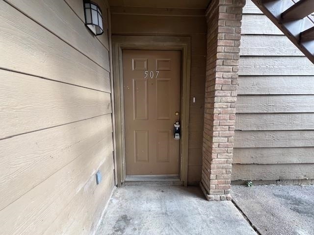 Building Photo - 412 Shiloh Dr