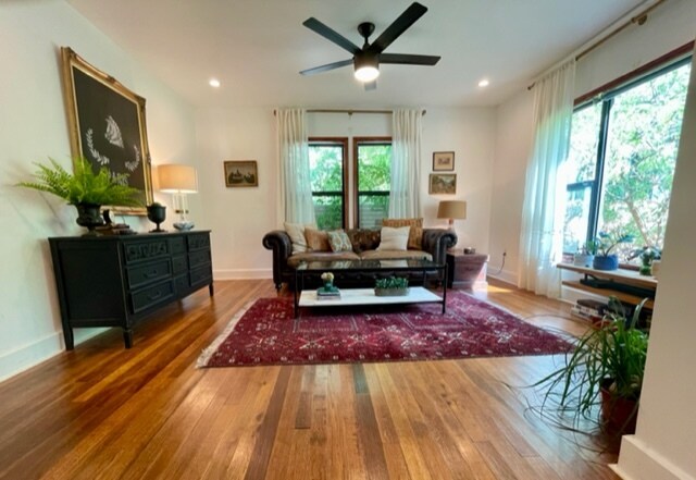 Foto del edificio - 3006 Govalle Ave