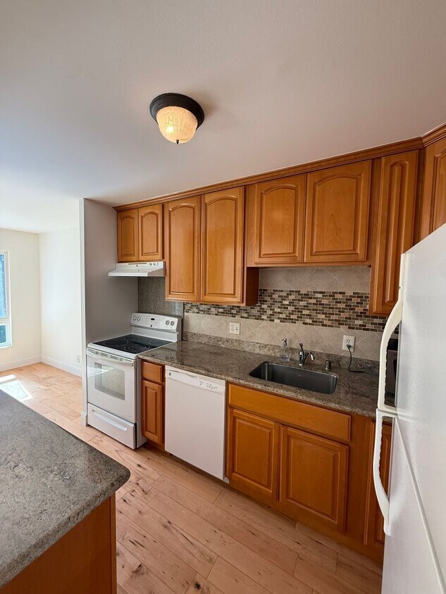 Foto principal - 800 N Delaware St