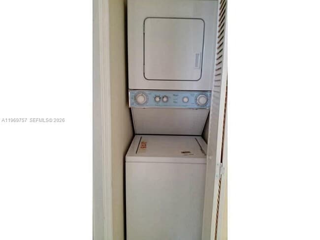 Foto del edificio - 2418 Liberty St