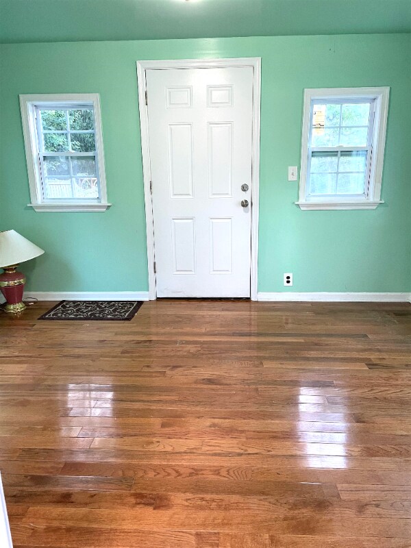 Building Photo - 218 Upton St
