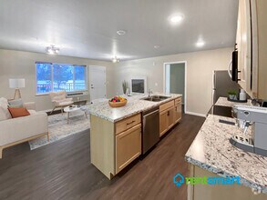 Building Photo - 3484 MT-200
