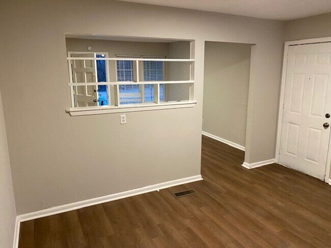 Foto del edificio - 4105 Quinn Adams Unit B - $200 off Move-In...
