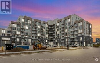 Building Photo - 412-412 Silver Maple Rd