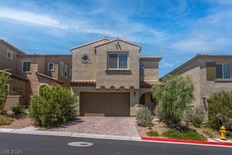 Building Photo - 10620 Carnes Ave