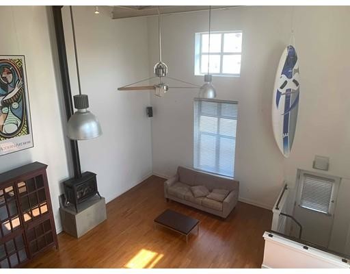 Primary Photo - 42 Myrtle St