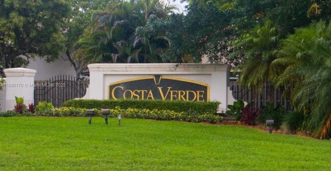 Foto del edificio - 9928 NW 29th Terrace