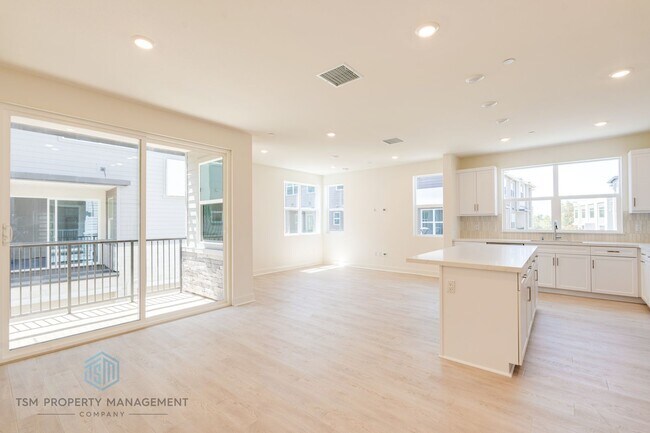 Foto del edificio - Brand New Built 3 Bed 2.5 Bath Flex Townhouse in Ontario!