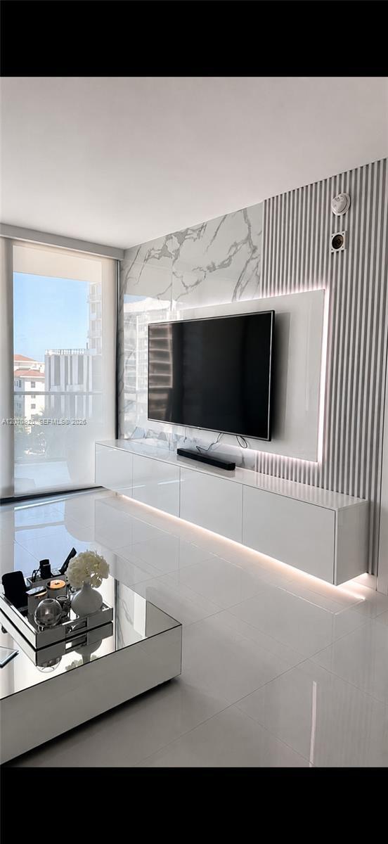 Foto del edificio - 460 NE 28th St