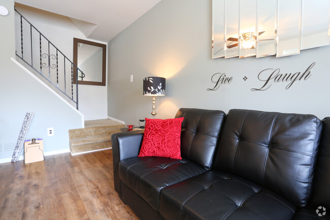 Sala de estar - Red Bank Run Townhomes