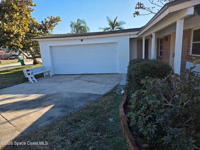 Building Photo - 145 Brandy Ln