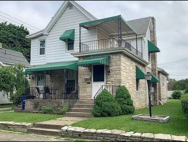 Building Photo - 1110 W 3rd St